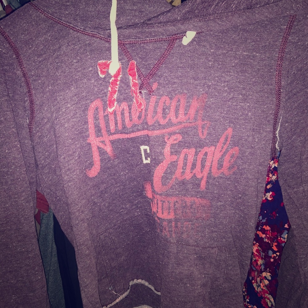 American eagle pull over